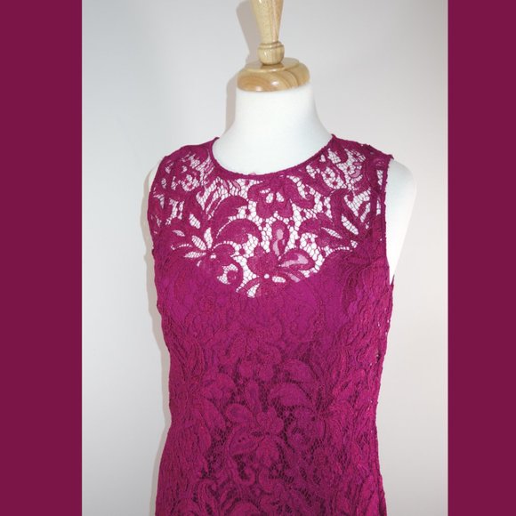 Dolce & Gabbana Pink Lace Top - Size 44 (US M) - Picture 10 of 16